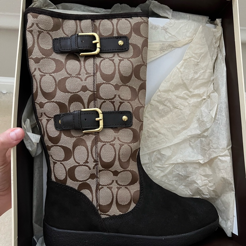 Brand New Coach boots - 8